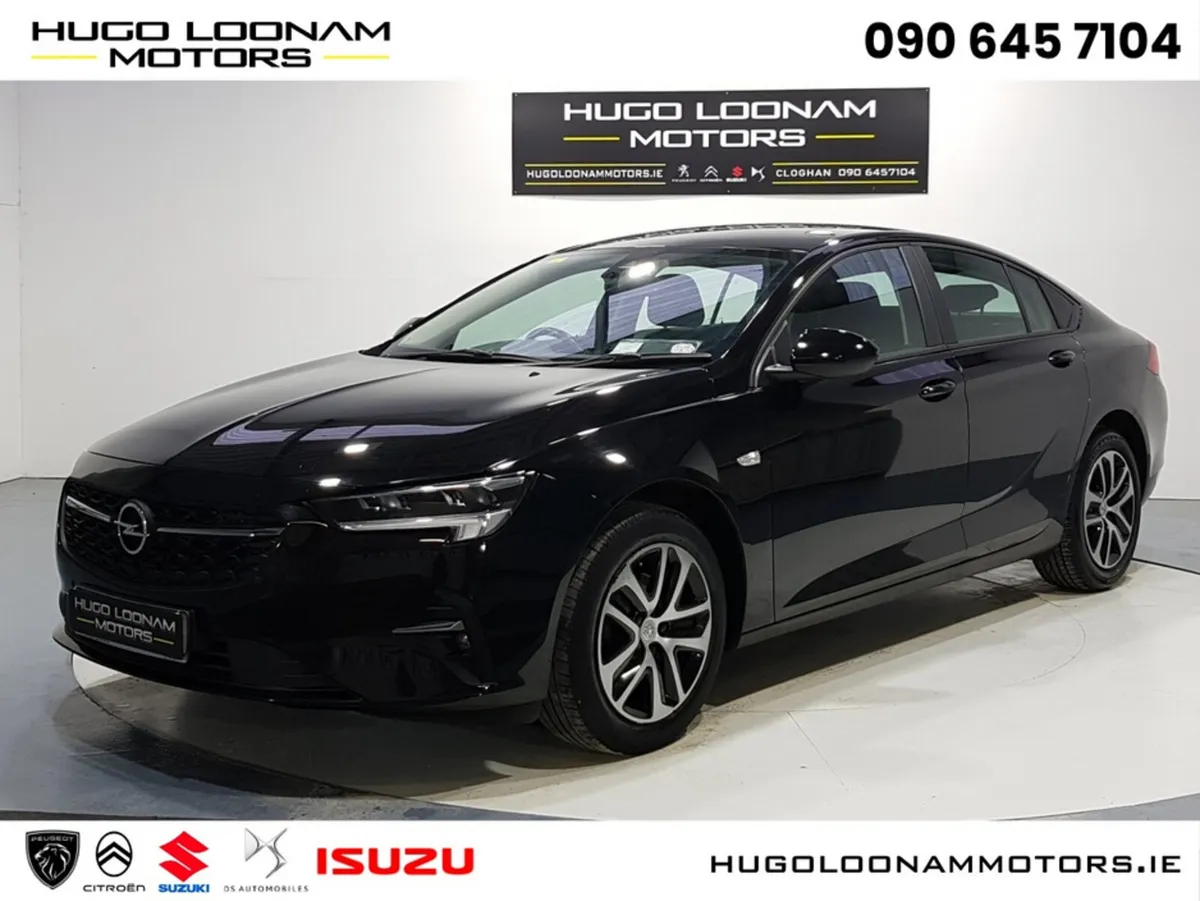 Opel Insignia Hatchback, Diesel, 2021, Black