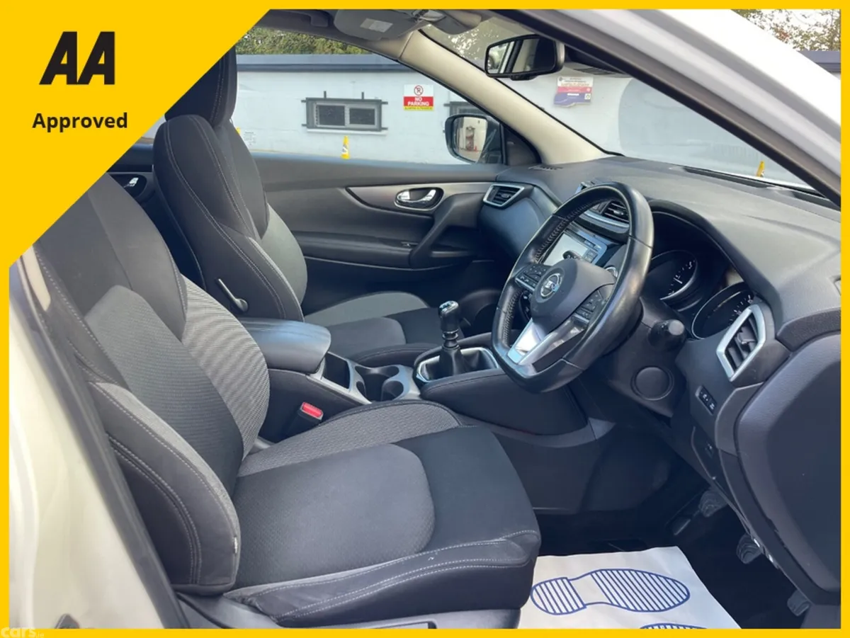 Nissan Qashqai SUV, Diesel, 2018, White