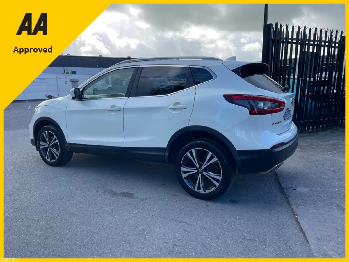 Nissan Qashqai SUV, Diesel, 2018, White