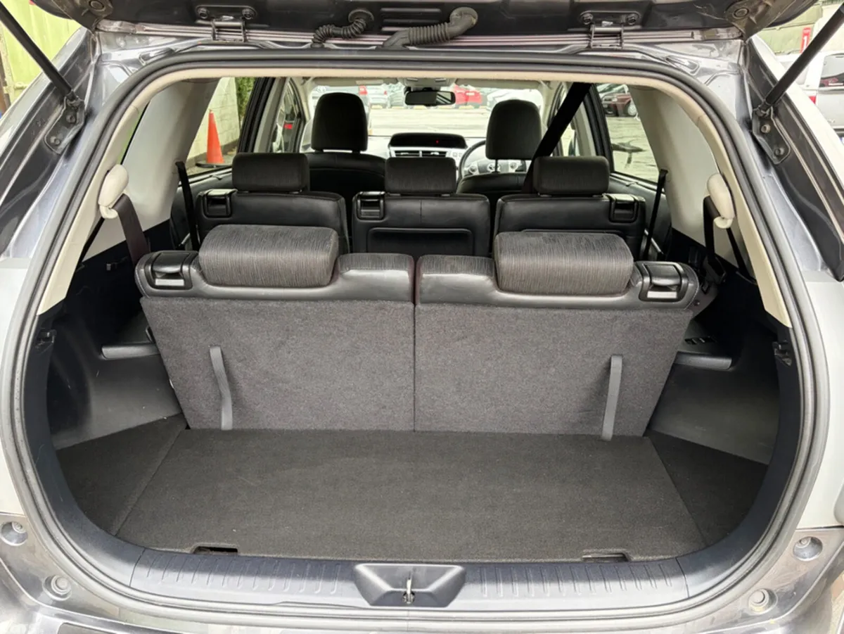 Toyota Prius MPV, Petrol Hybrid, 2018, Grey