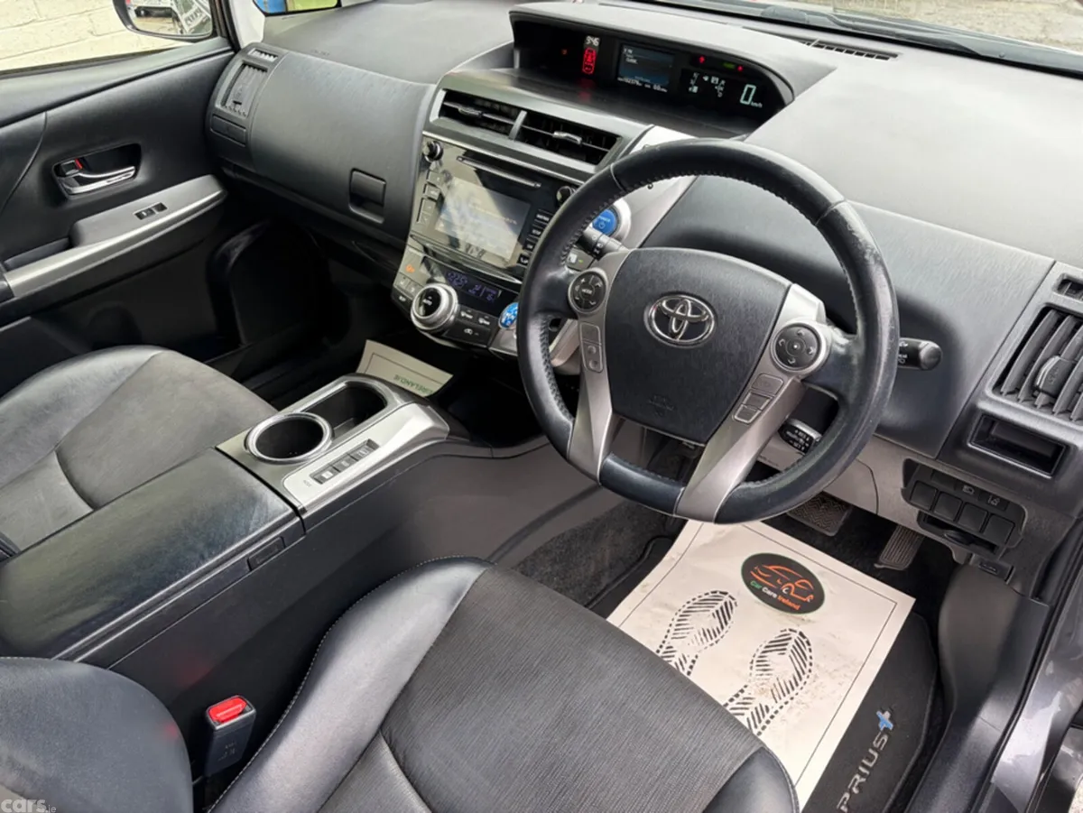 Toyota Prius MPV, Petrol Hybrid, 2018, Grey
