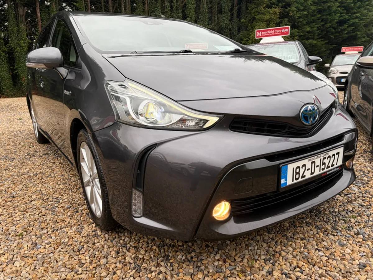 Toyota Prius MPV, Petrol Hybrid, 2018, Grey