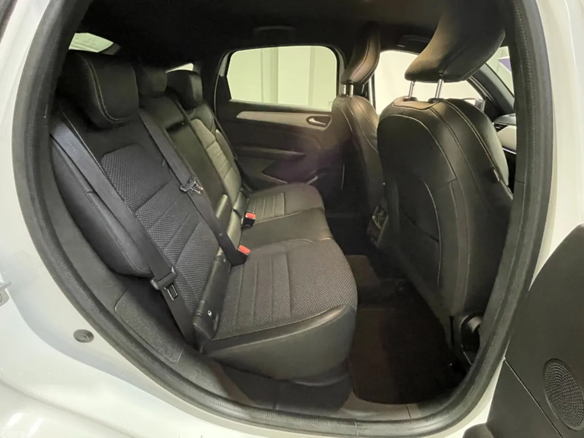 Renault Arkana Hatchback, Petrol, 2024, White