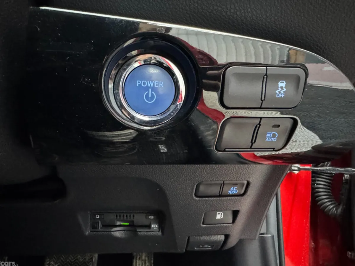 Toyota Prius Saloon, Petrol Hybrid, 2021, Red