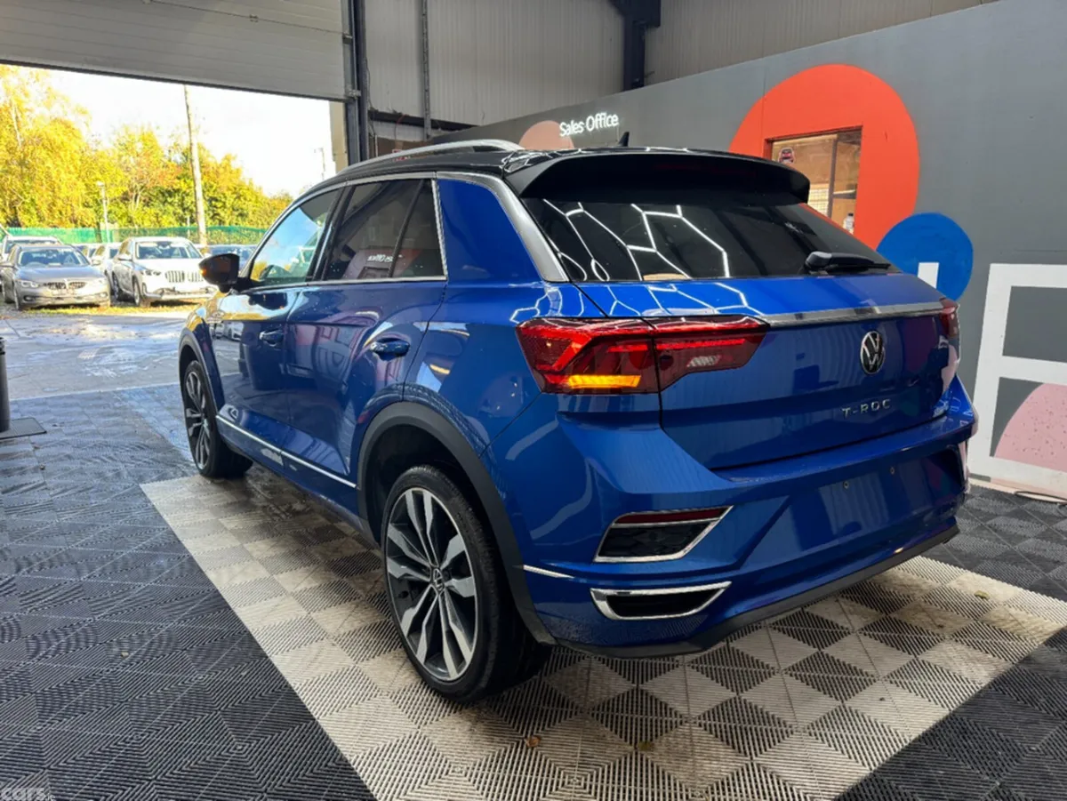 Volkswagen T-Roc SUV, Diesel, 2021, Blue
