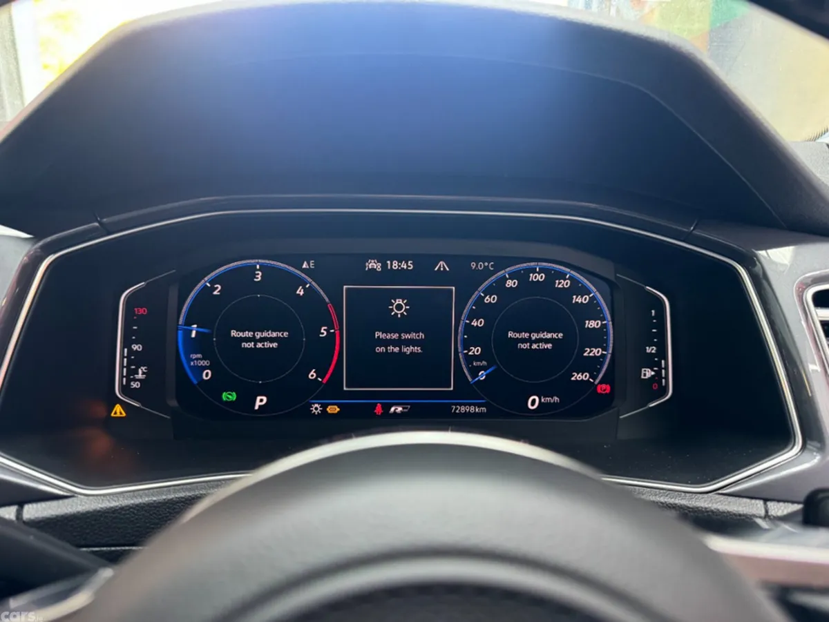Volkswagen T-Roc SUV, Diesel, 2021, Blue