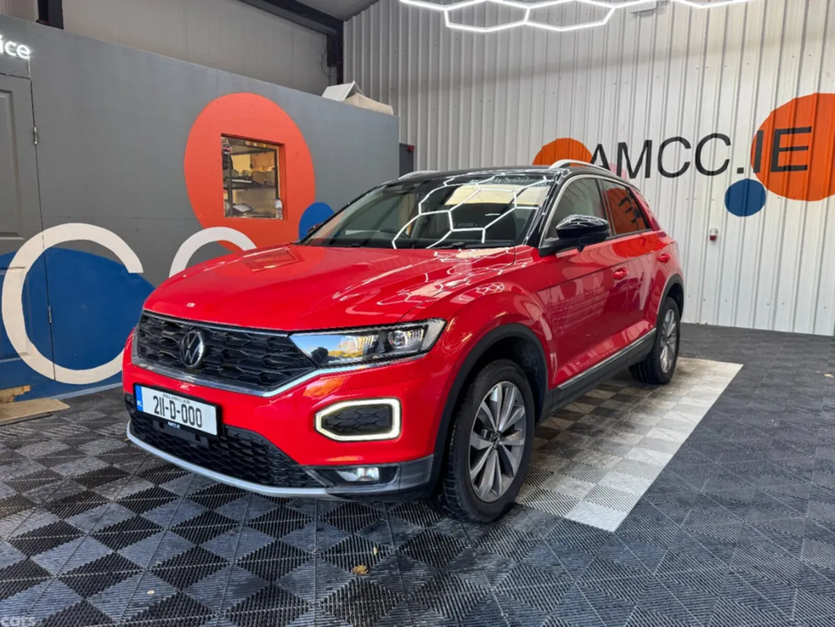 Volkswagen T-Roc SUV, Petrol, 2021, Red