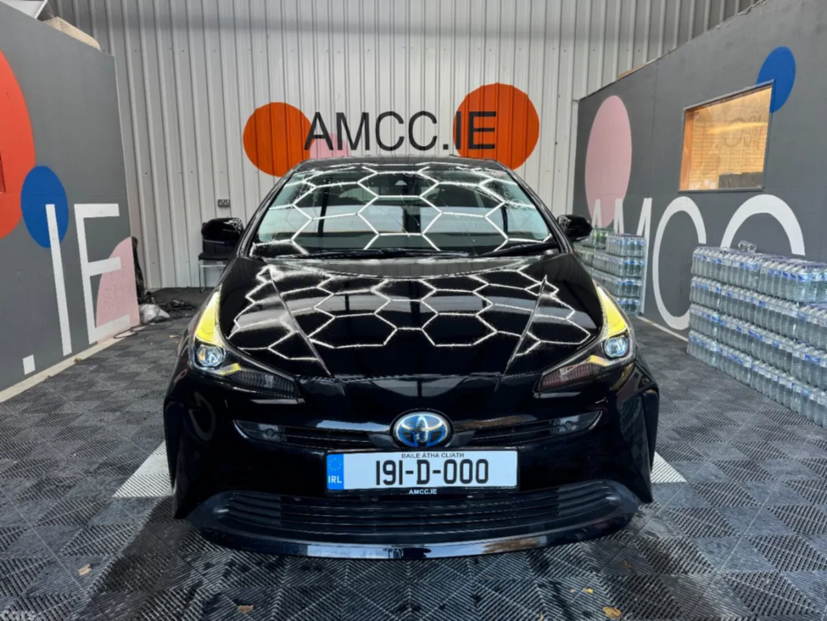 Toyota Prius Saloon, Petrol Hybrid, 2019, Black