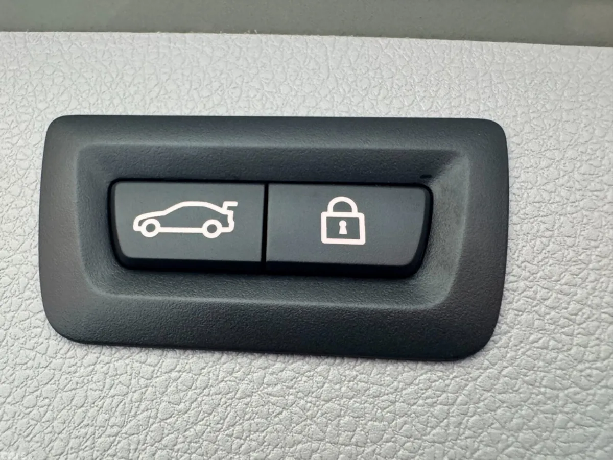 BMW 3-Series Estate, Diesel, 2016, Gold