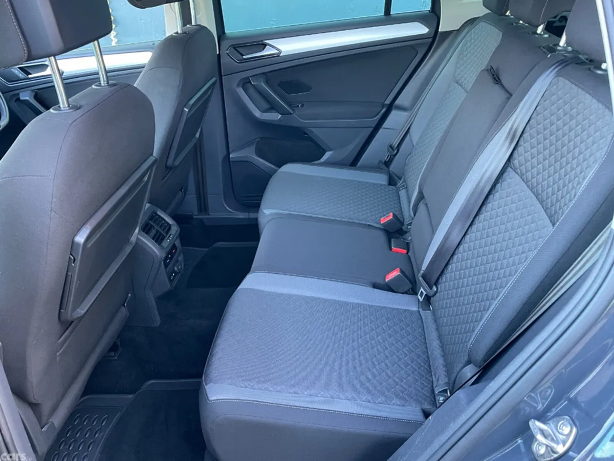 Volkswagen Tiguan SUV, Diesel, 2018, Grey