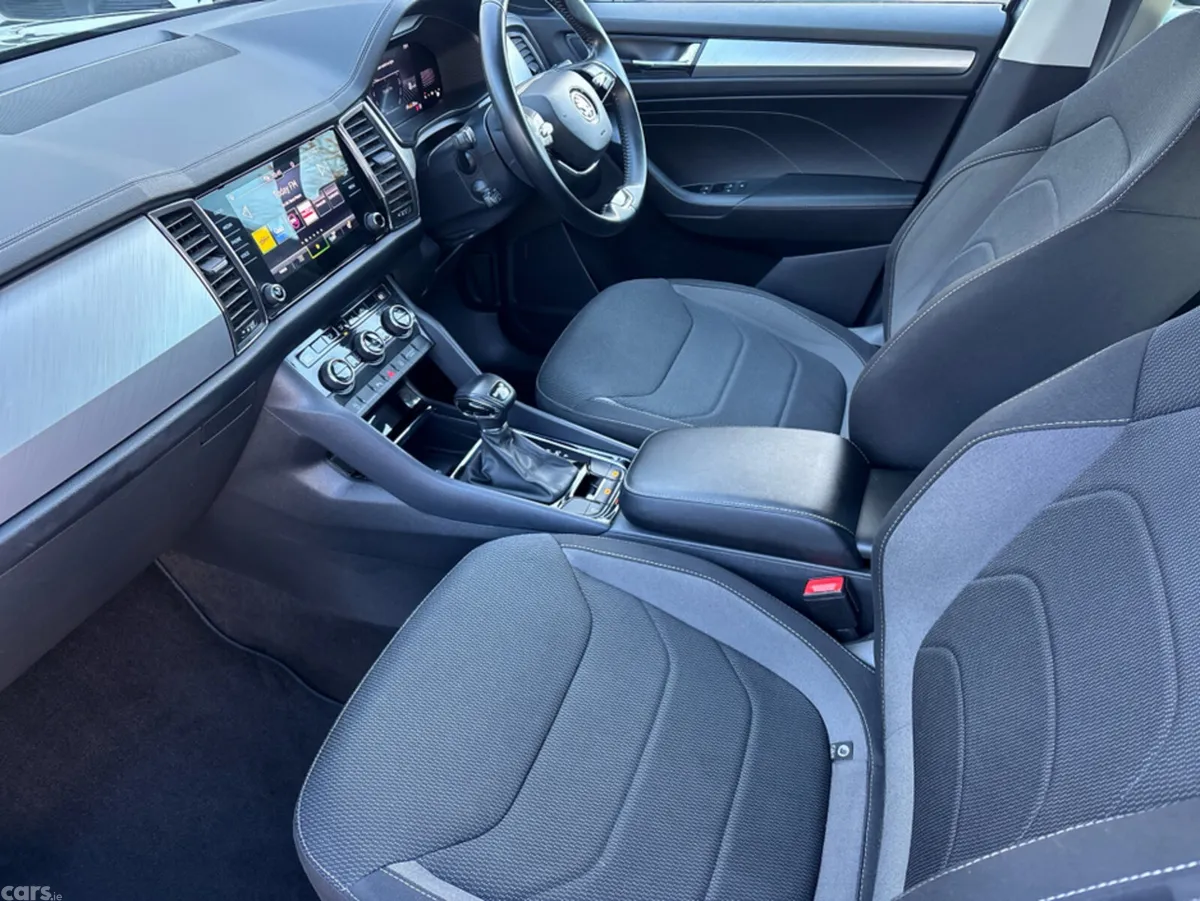 Skoda Kodiaq Estate, Diesel, 2023, Grey