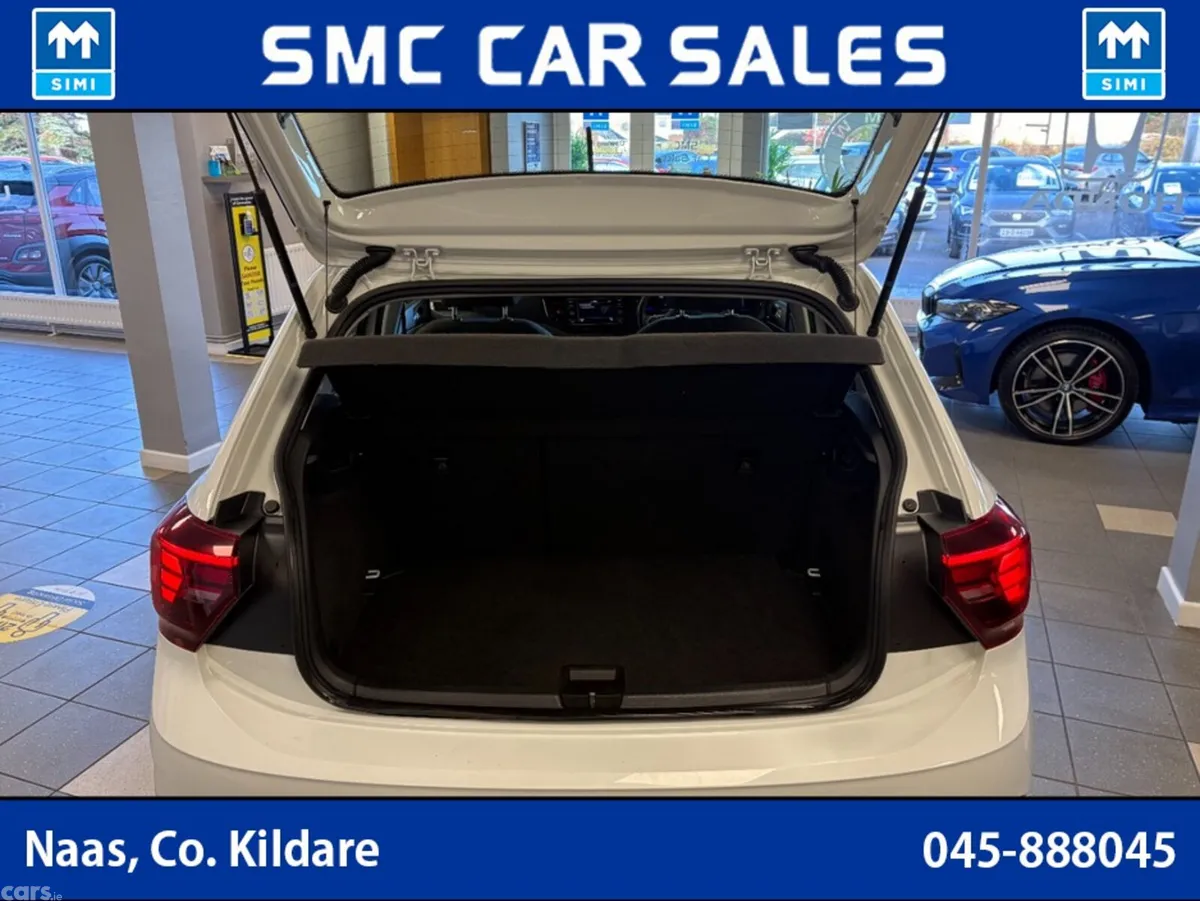 Volkswagen Polo Hatchback, Petrol, 2022, White