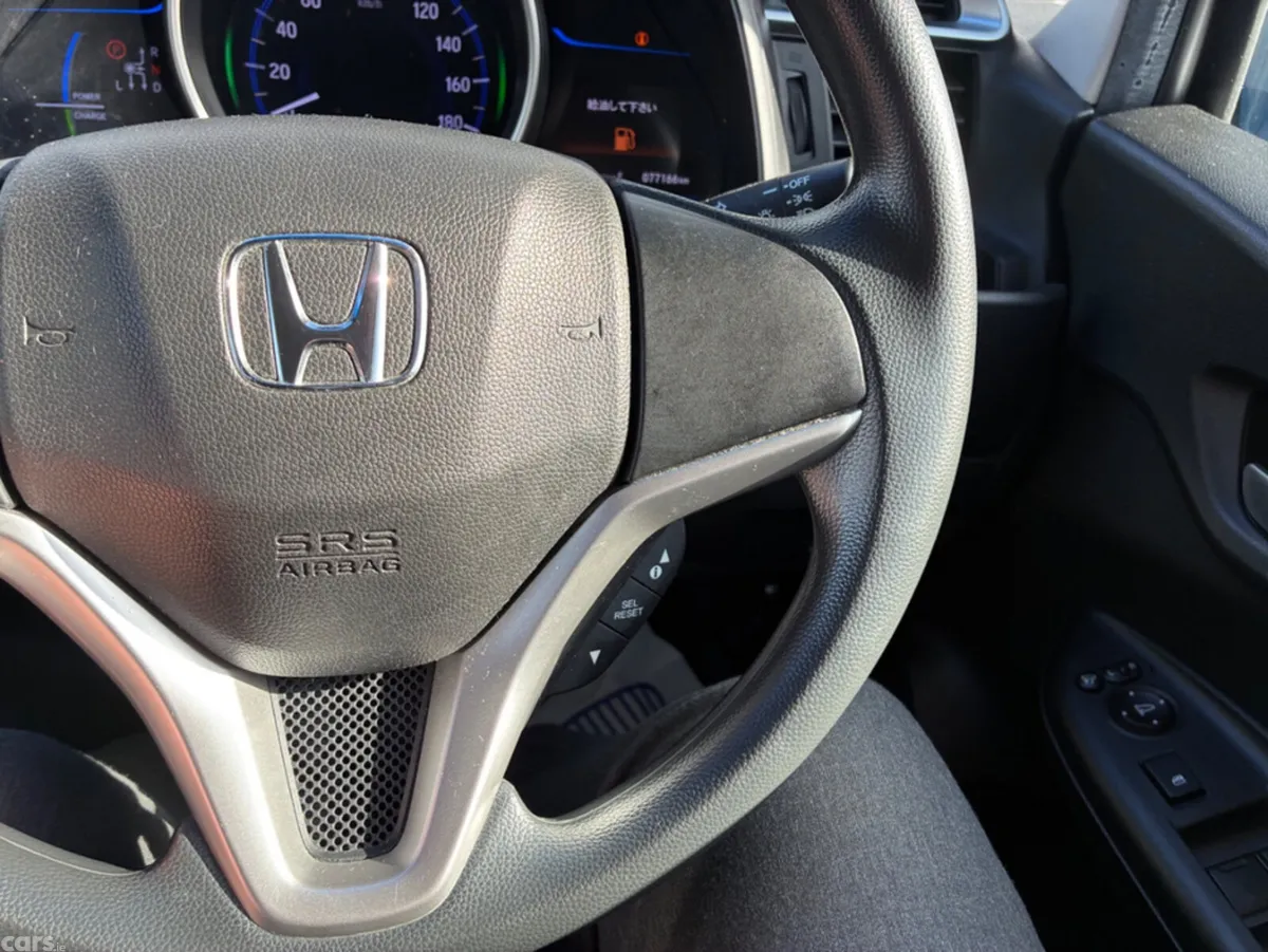 Honda Fit Hatchback, Petrol Hybrid, 2017, Silver