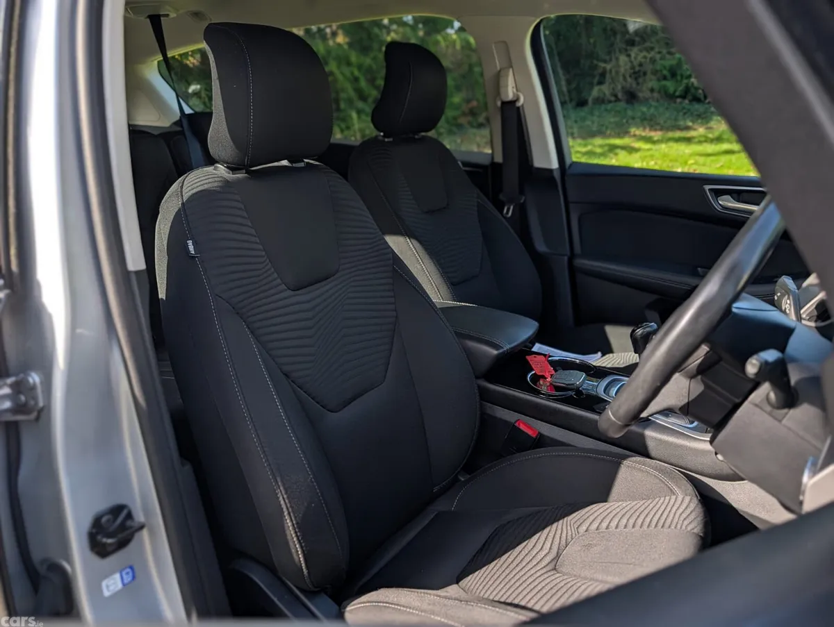 Ford S-Max MPV, Diesel, 2017, Grey