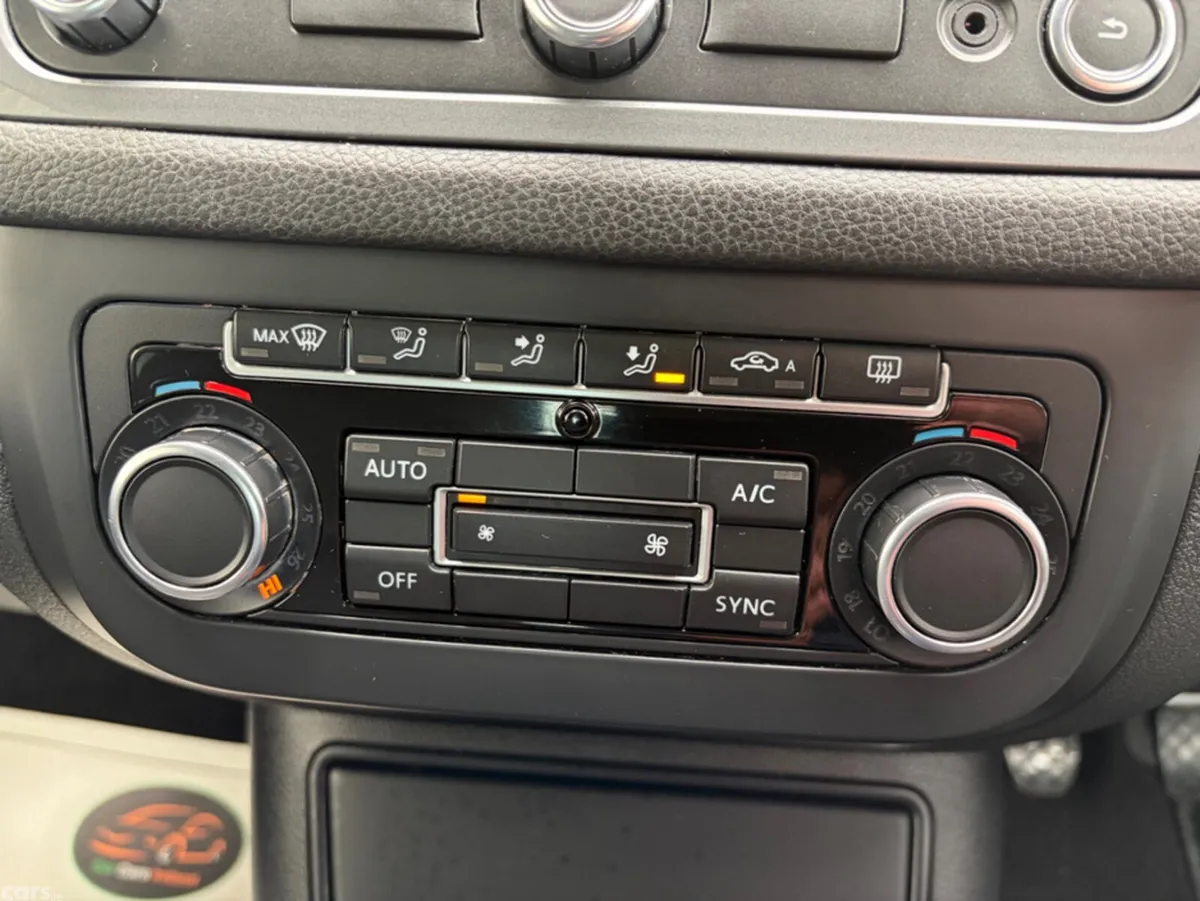 Volkswagen Tiguan SUV, Diesel, 2014, White