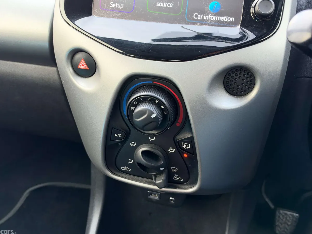 Citroen C1 Hatchback, Petrol, 2015, Red