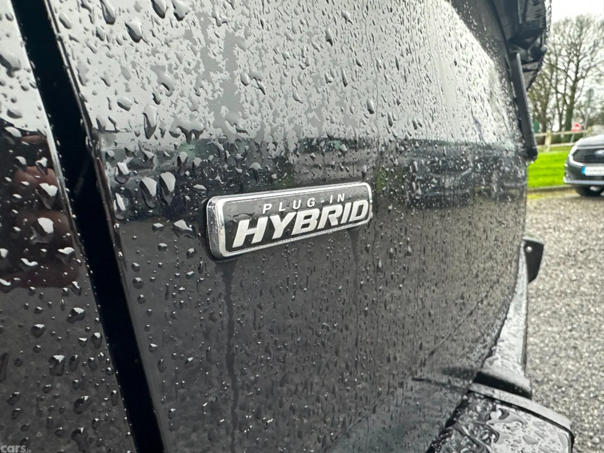 Ford Tourneo Custom MPV, Petrol Plug-in Hybrid, 2027, Grey