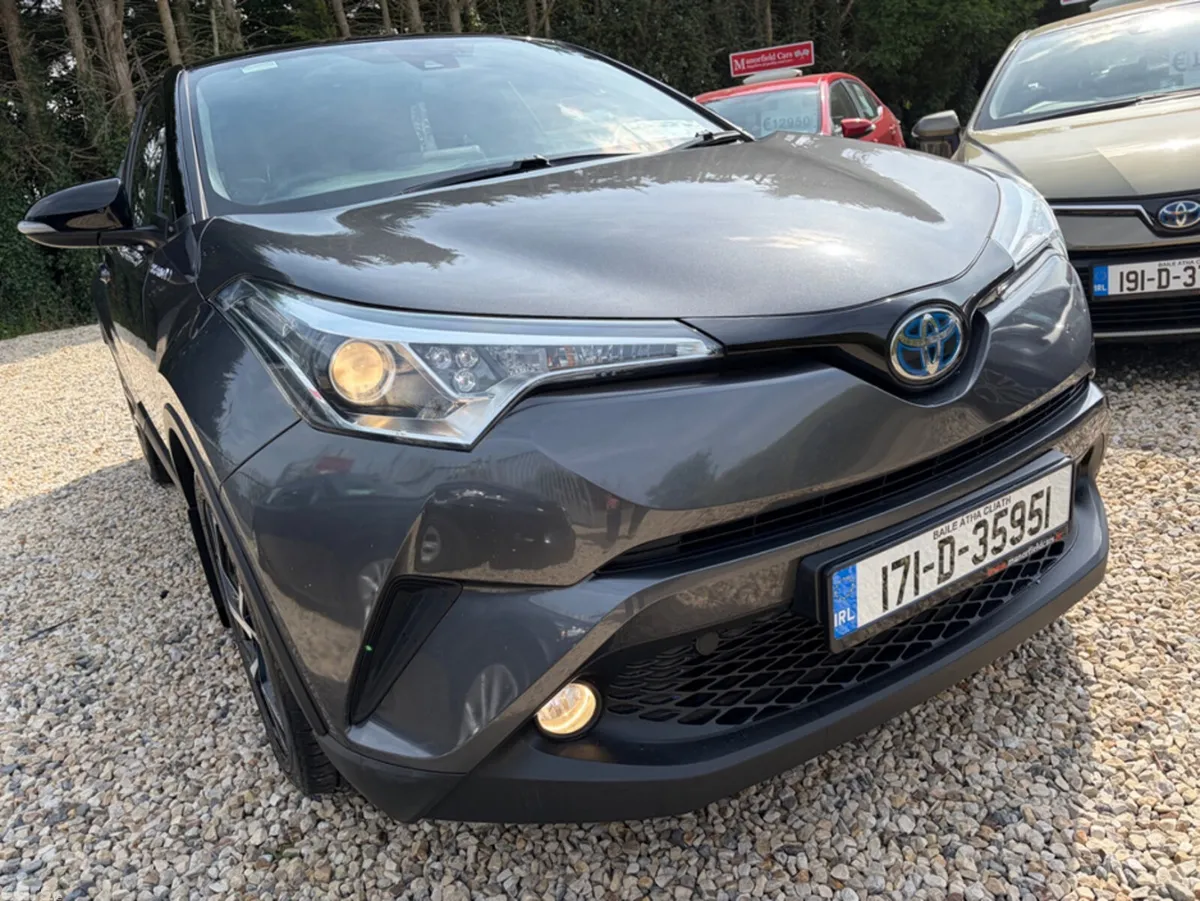 Toyota C-HR SUV, Petrol Hybrid, 2017, Grey