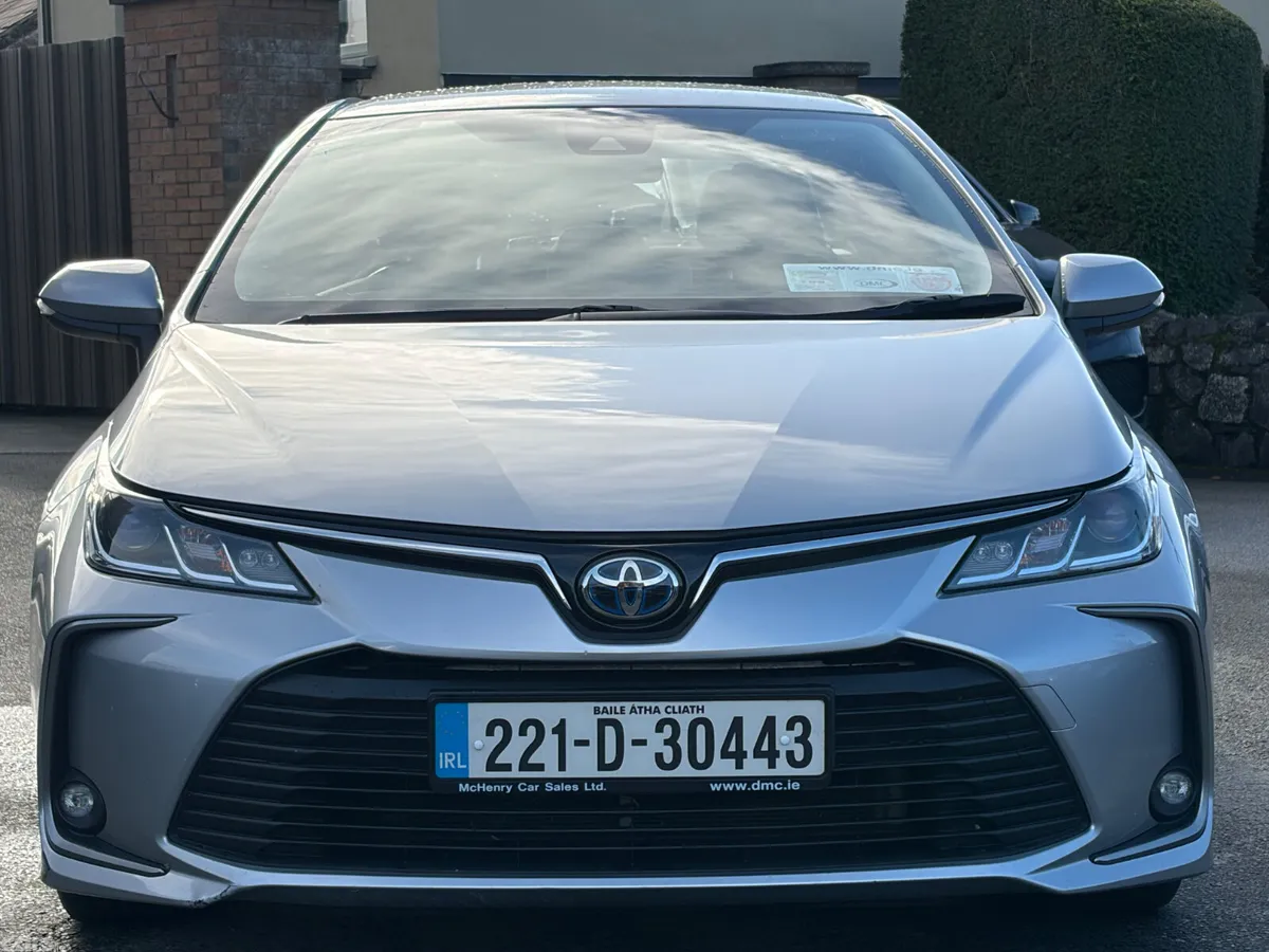 Toyota Corolla Saloon, Petrol Hybrid, 2022, Grey