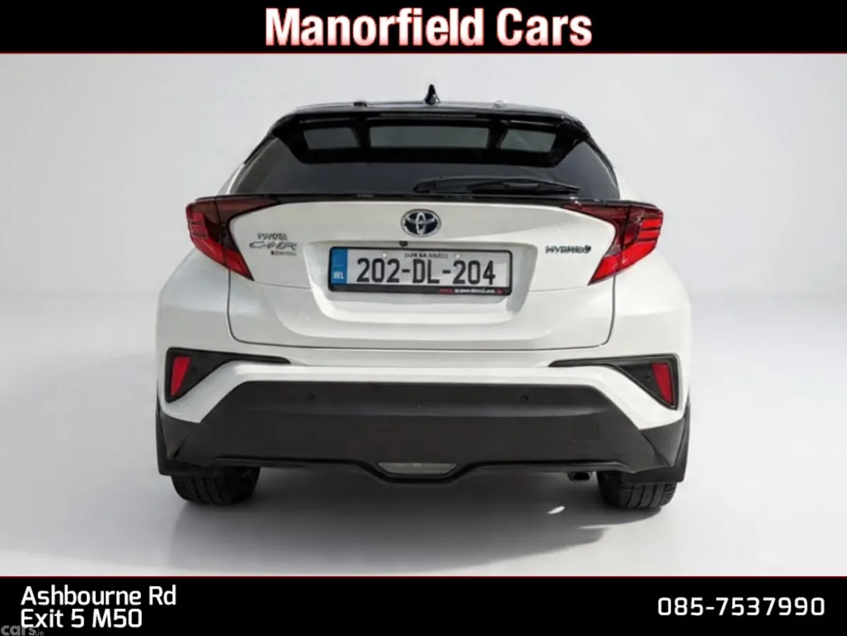 Toyota C-HR SUV, Petrol Hybrid, 2020, White