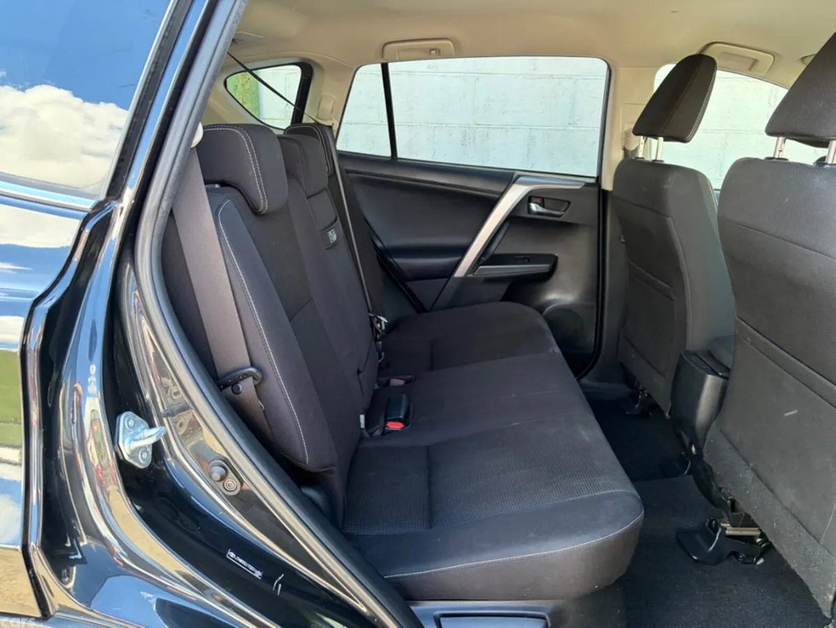 Toyota RAV4 SUV, Petrol Hybrid, 2016, Black