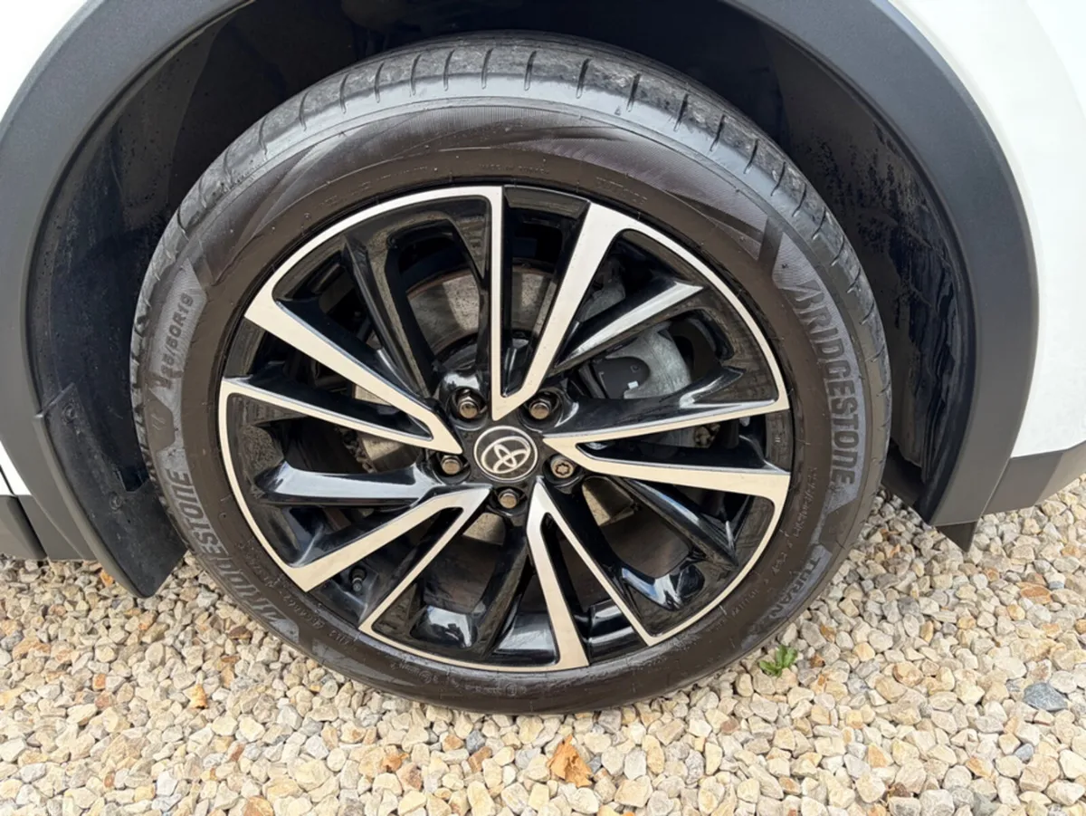 Toyota C-HR Hatchback, Petrol Plug-in Hybrid, 2025, White