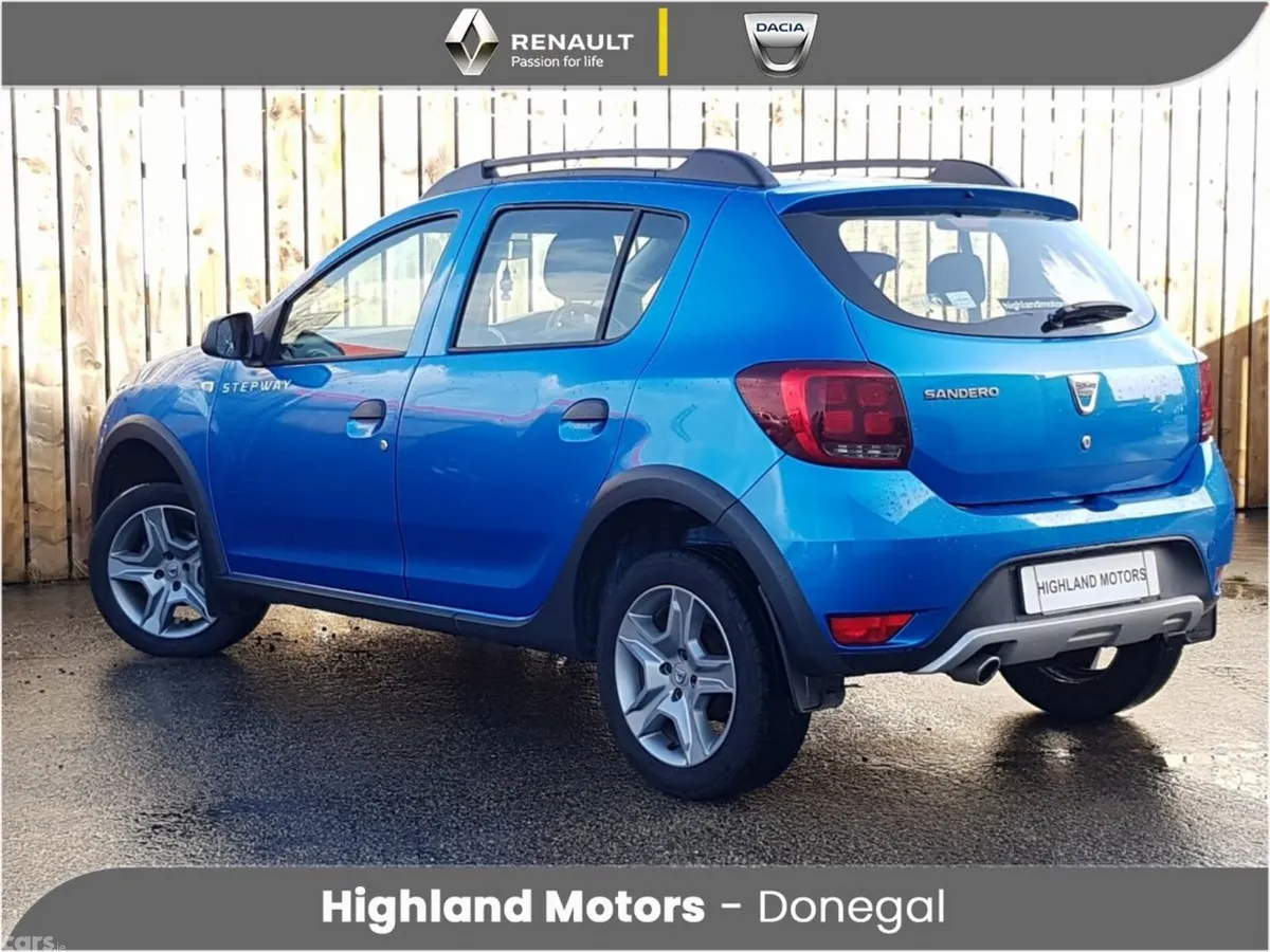 Dacia Sandero Stepway Hatchback, Diesel, 2018, Blue