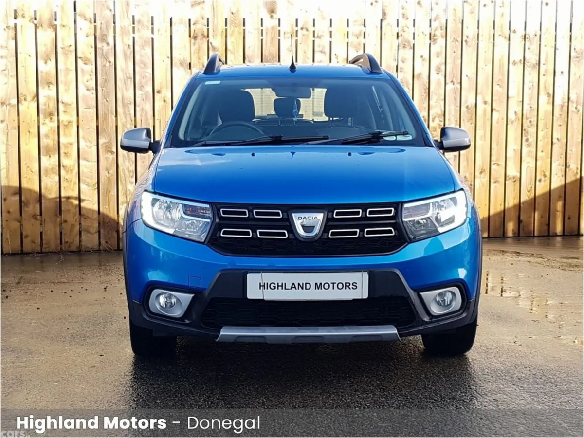 Dacia Sandero Stepway Hatchback, Diesel, 2018, Blue