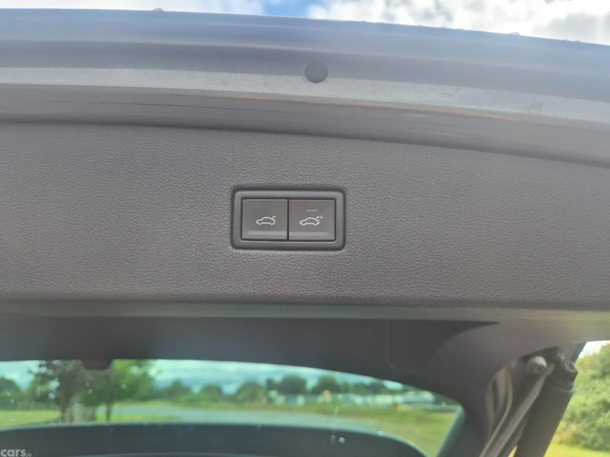 Volkswagen Tiguan SUV, Diesel, 2019, Grey