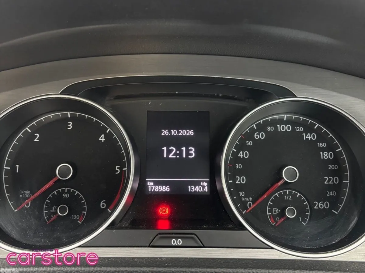 Volkswagen Golf Hatchback, Diesel, 2015, Silver