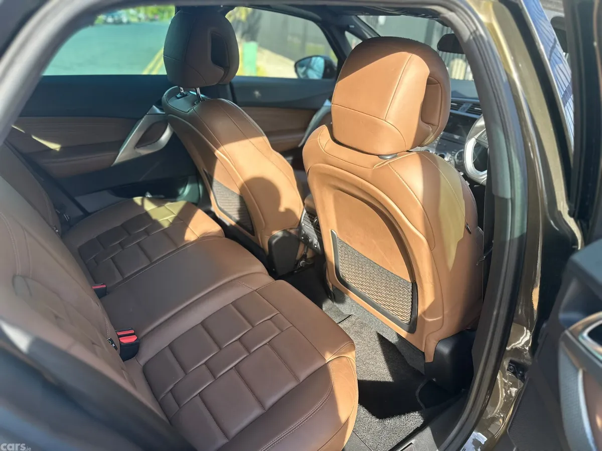 Citroen DS 5 Hatchback, Diesel Hybrid, 2013, Beige