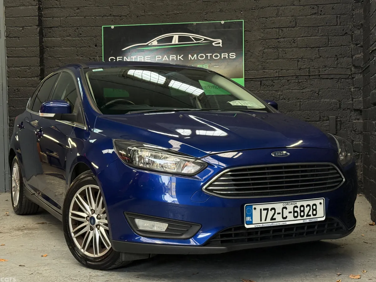 Ford Focus Hatchback, Diesel, 2017, Blue