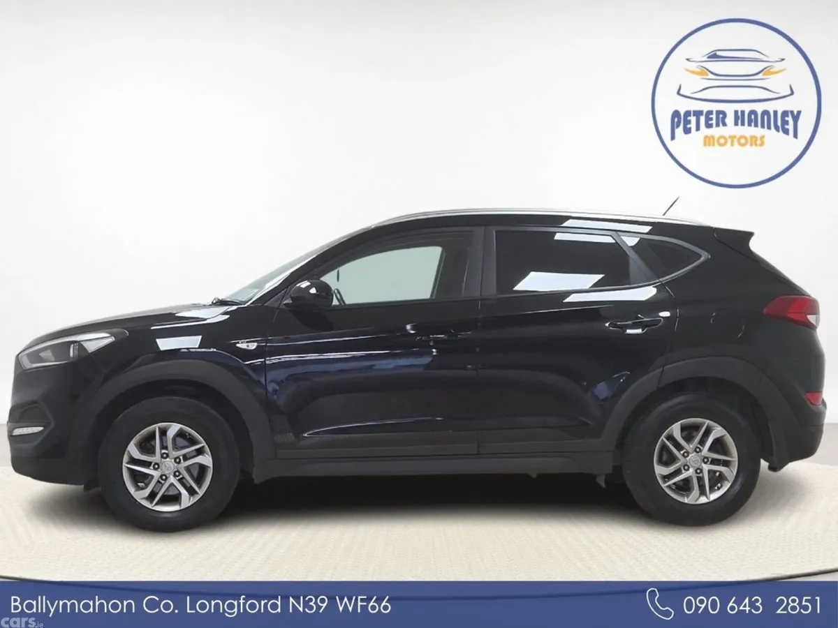 Hyundai Tucson SUV, Petrol, 2016, Black
