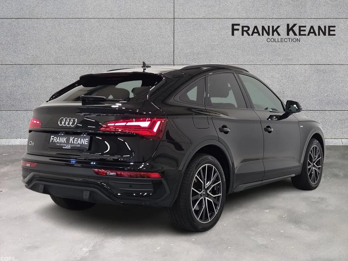 Audi Q5 SUV, Diesel, 2022, Black