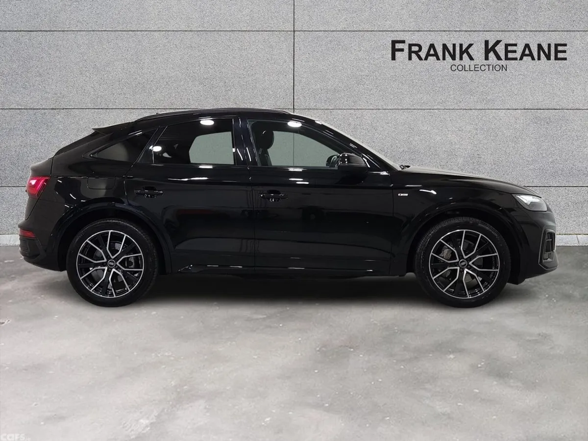 Audi Q5 SUV, Diesel, 2022, Black