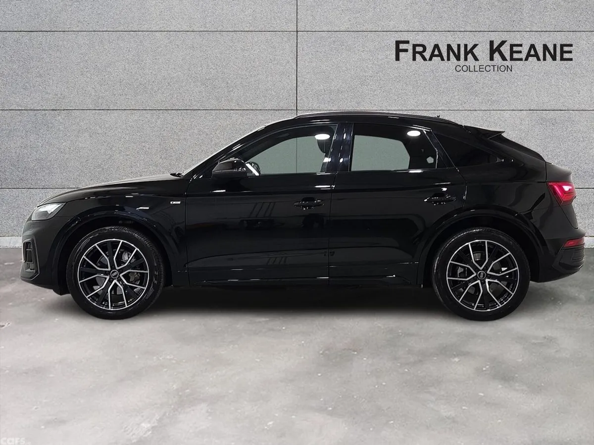 Audi Q5 SUV, Diesel, 2022, Black
