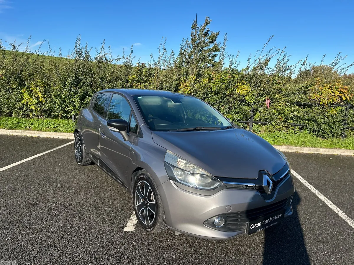 Renault Clio Hatchback, Petrol, 2015, Grey