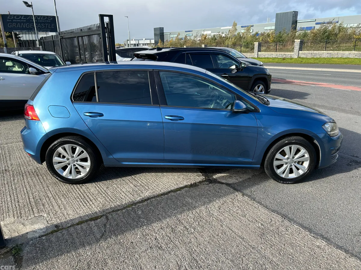 Volkswagen Golf Hatchback, Petrol, 2015, Blue