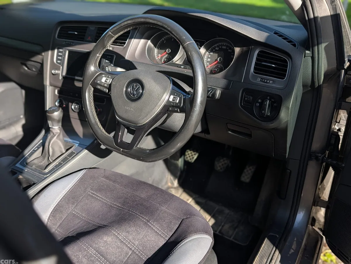 Volkswagen Golf Estate, Diesel, 2015, Grey