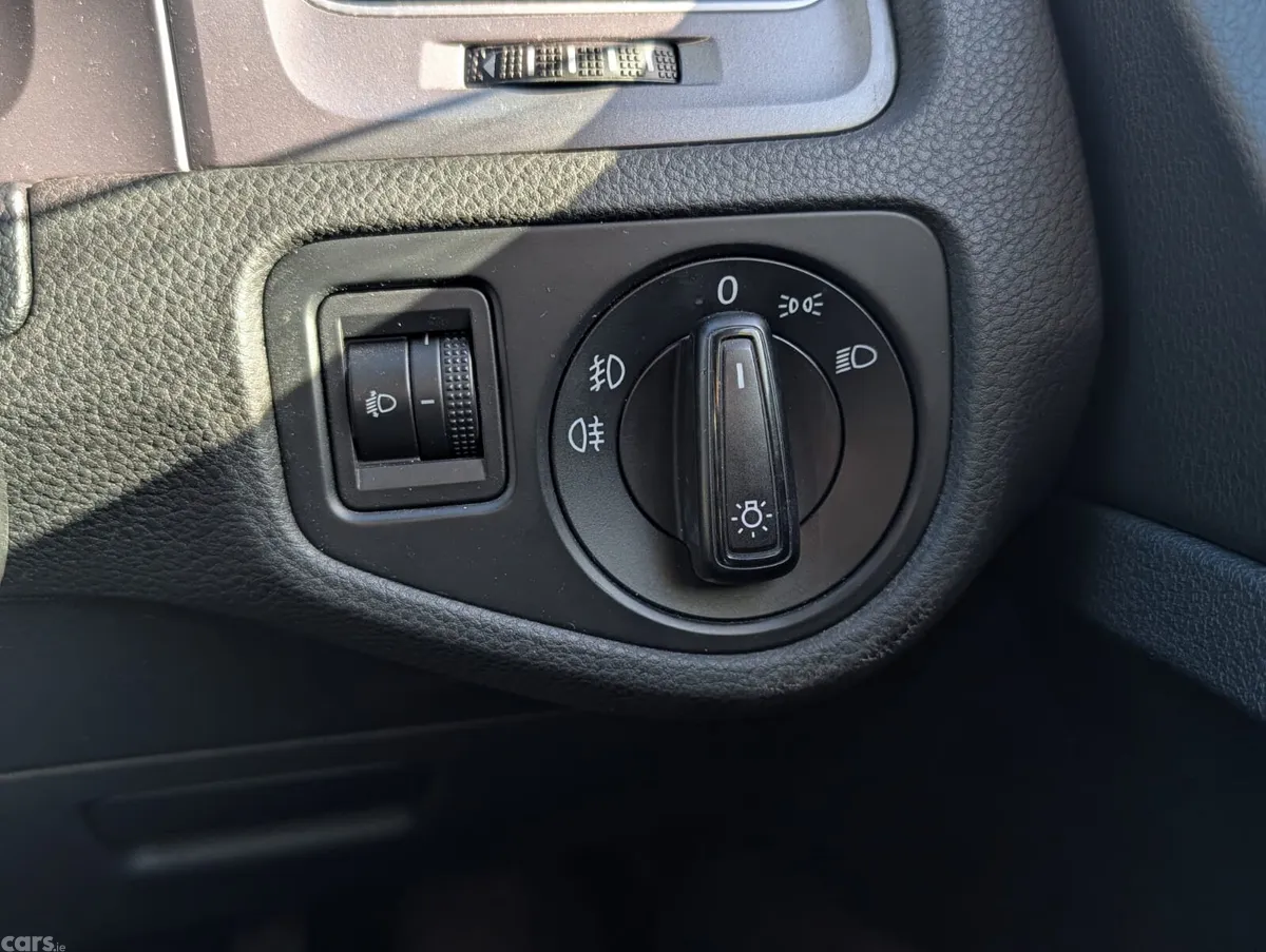 Volkswagen Golf Estate, Diesel, 2015, Grey