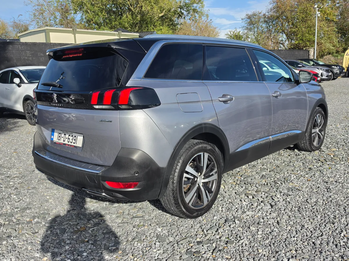 Peugeot 5008 MPV, Diesel, 2018, Grey