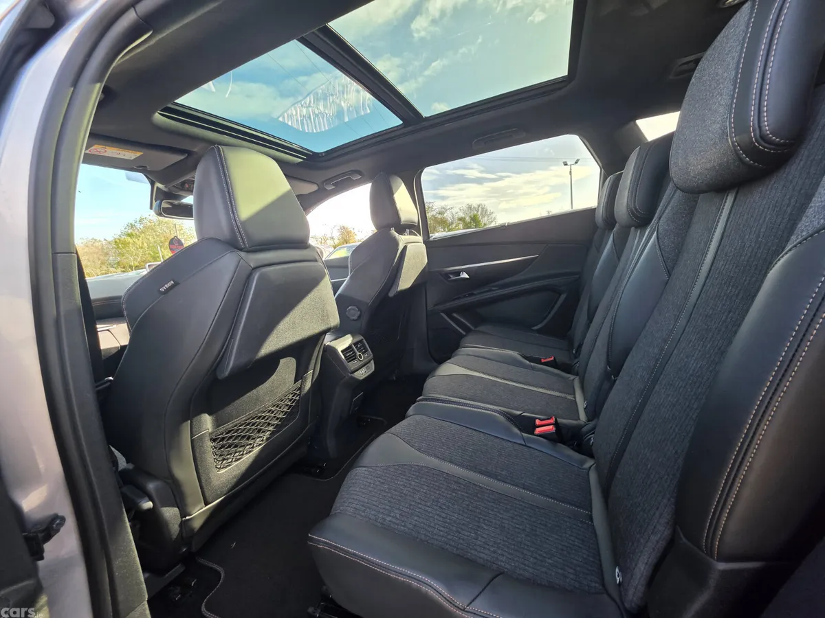 Peugeot 5008 MPV, Diesel, 2018, Grey