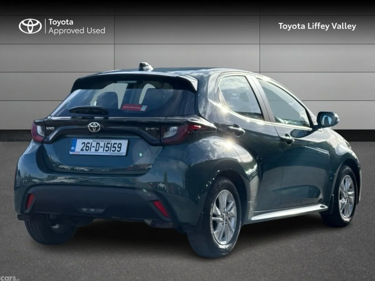 Toyota Yaris Hatchback, Petrol Hybrid, 2026, Green
