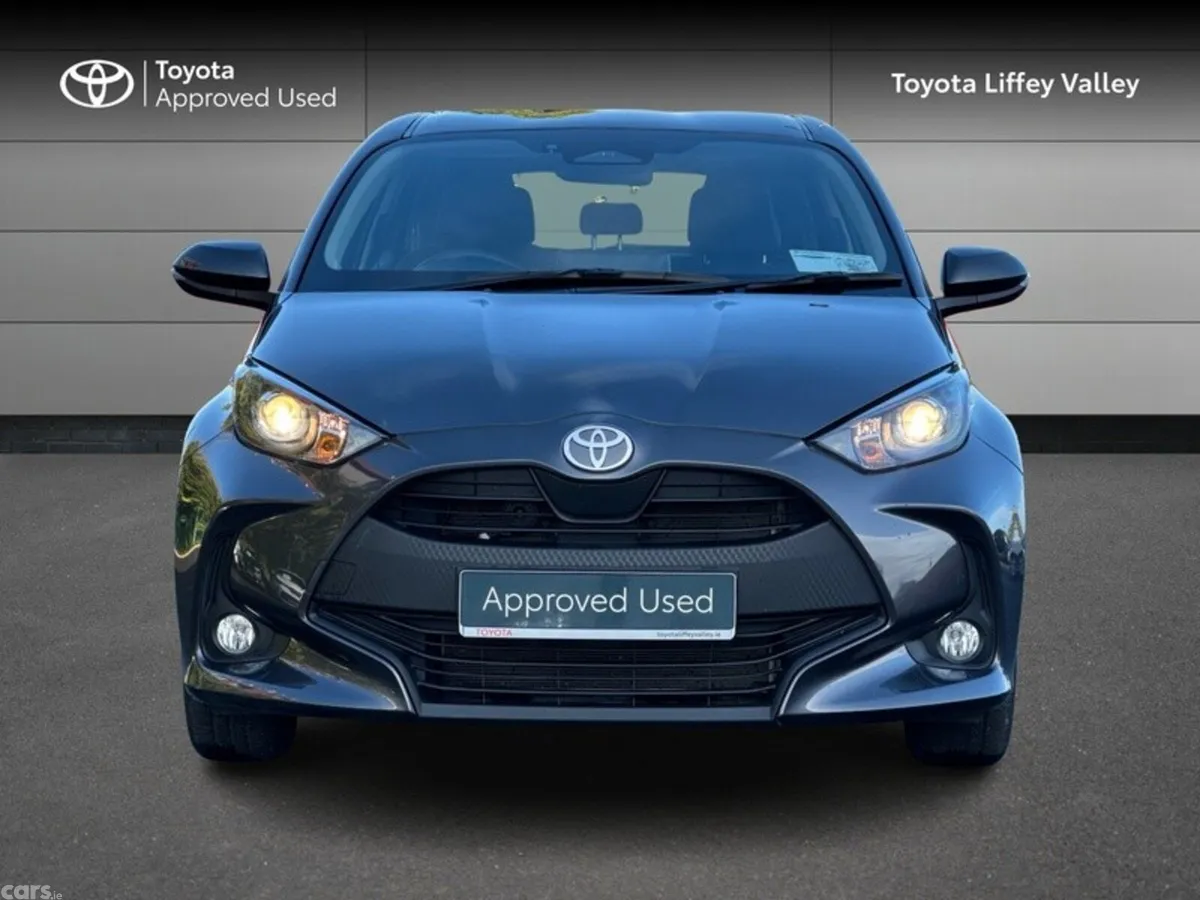 Toyota Yaris Hatchback, Petrol Hybrid, 2026, Grey