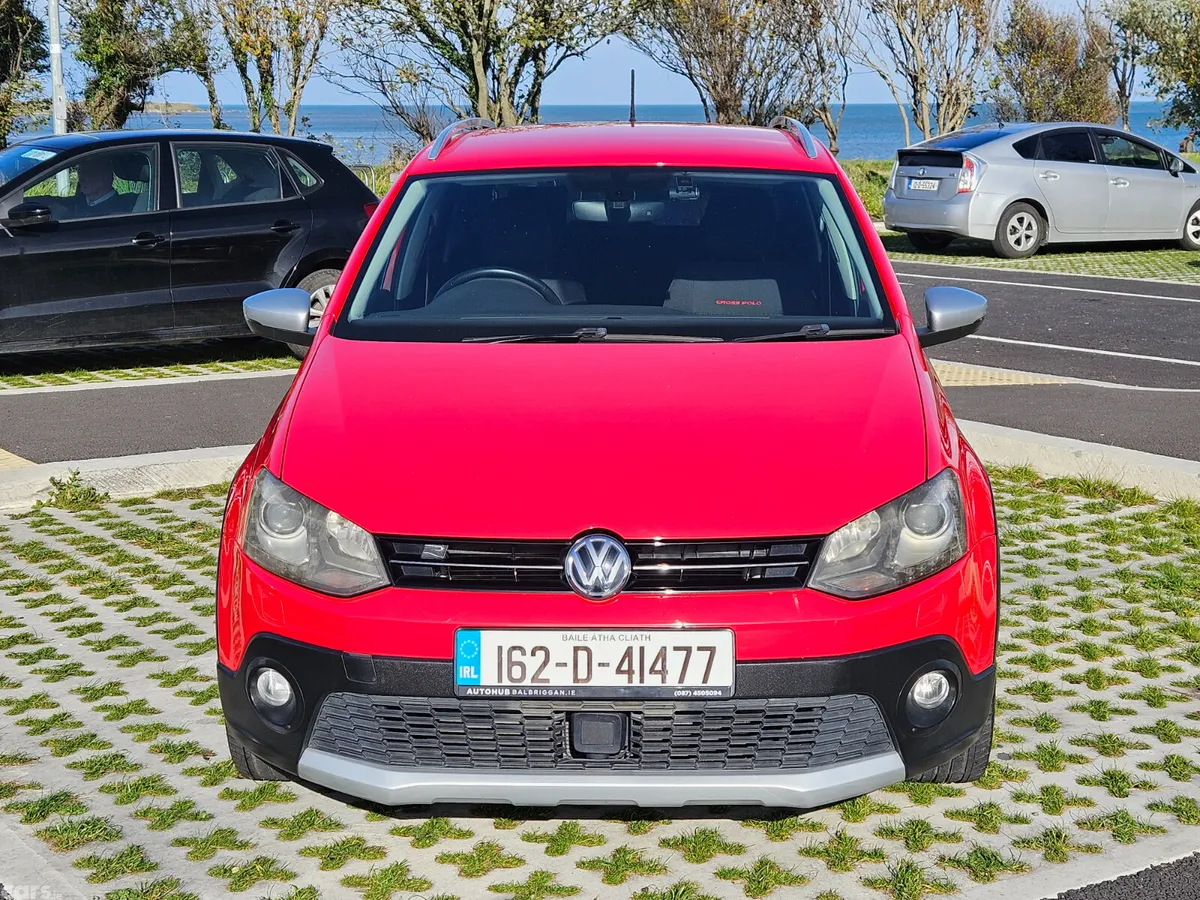 Volkswagen Polo Hatchback, Petrol, 2016, Red