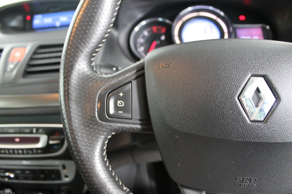 Renault Fluence Saloon, Diesel, 2016, Silver