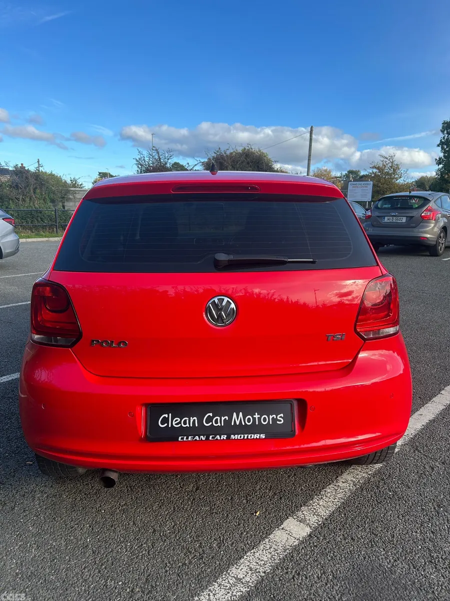 Volkswagen Polo Hatchback, Petrol, 2013, Red
