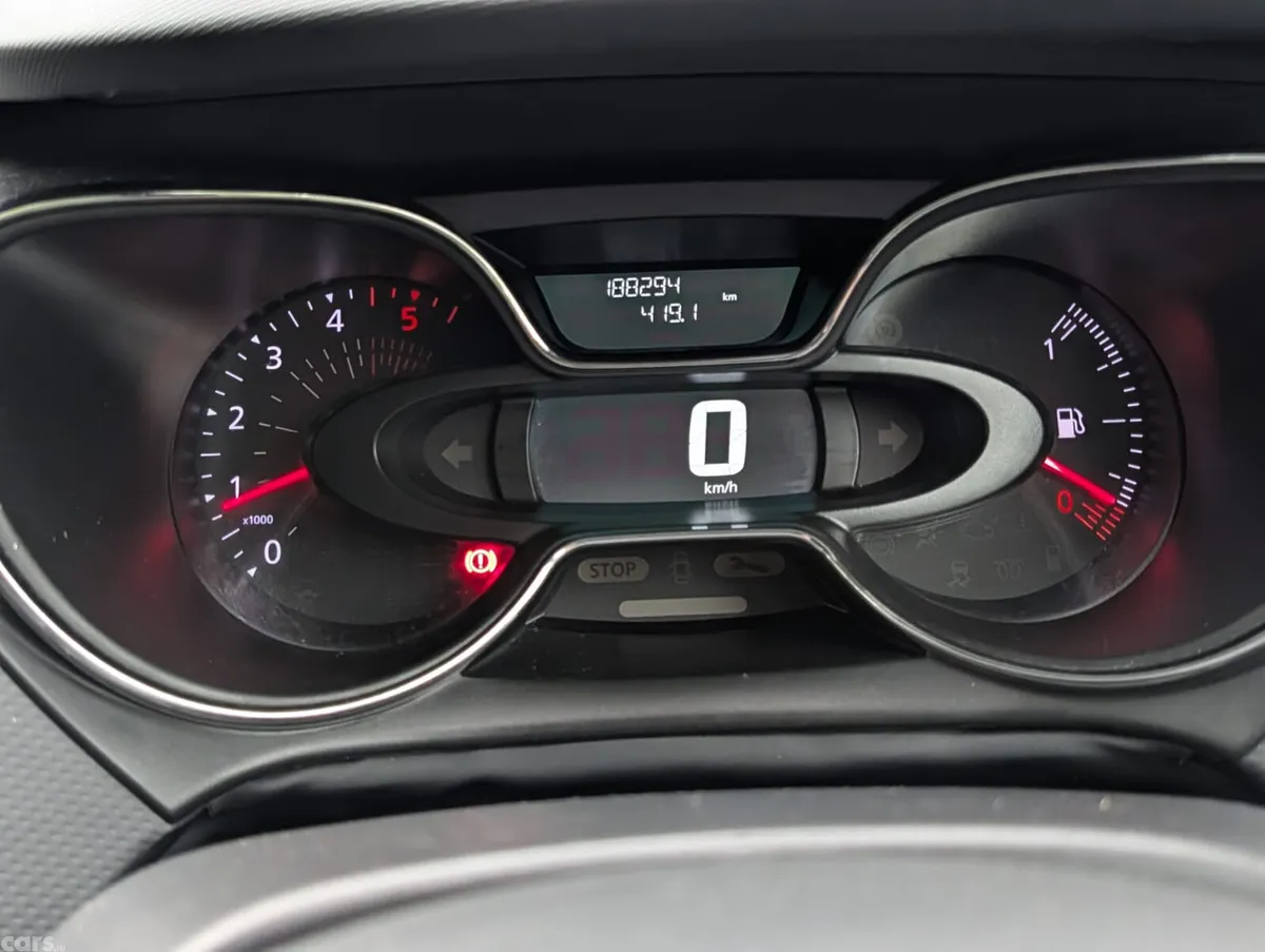 Renault Captur Hatchback, Diesel, 2016, Black