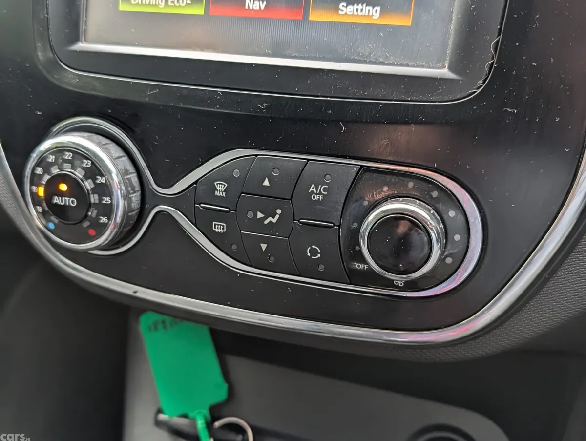 Renault Captur Hatchback, Diesel, 2016, Black