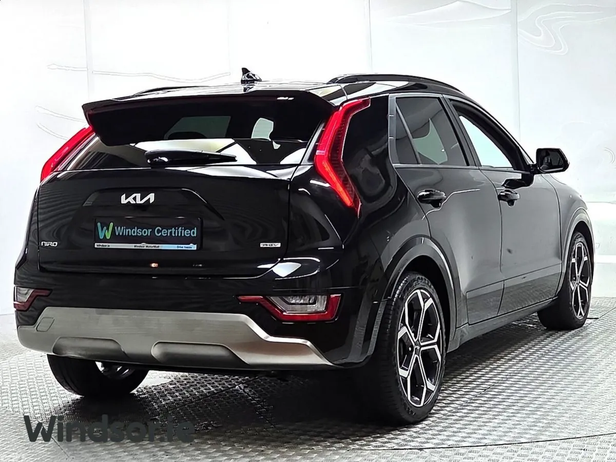 Kia Niro SUV, Petrol Plug-in Hybrid, 2023, Black